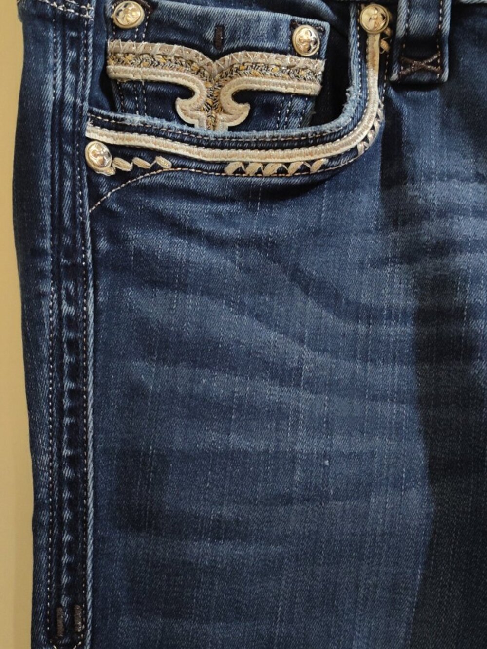 Rock Revival size 30 Fleur de Lis Flap back Pockets Designs Boot cut Jeans - Picture 4 of 14